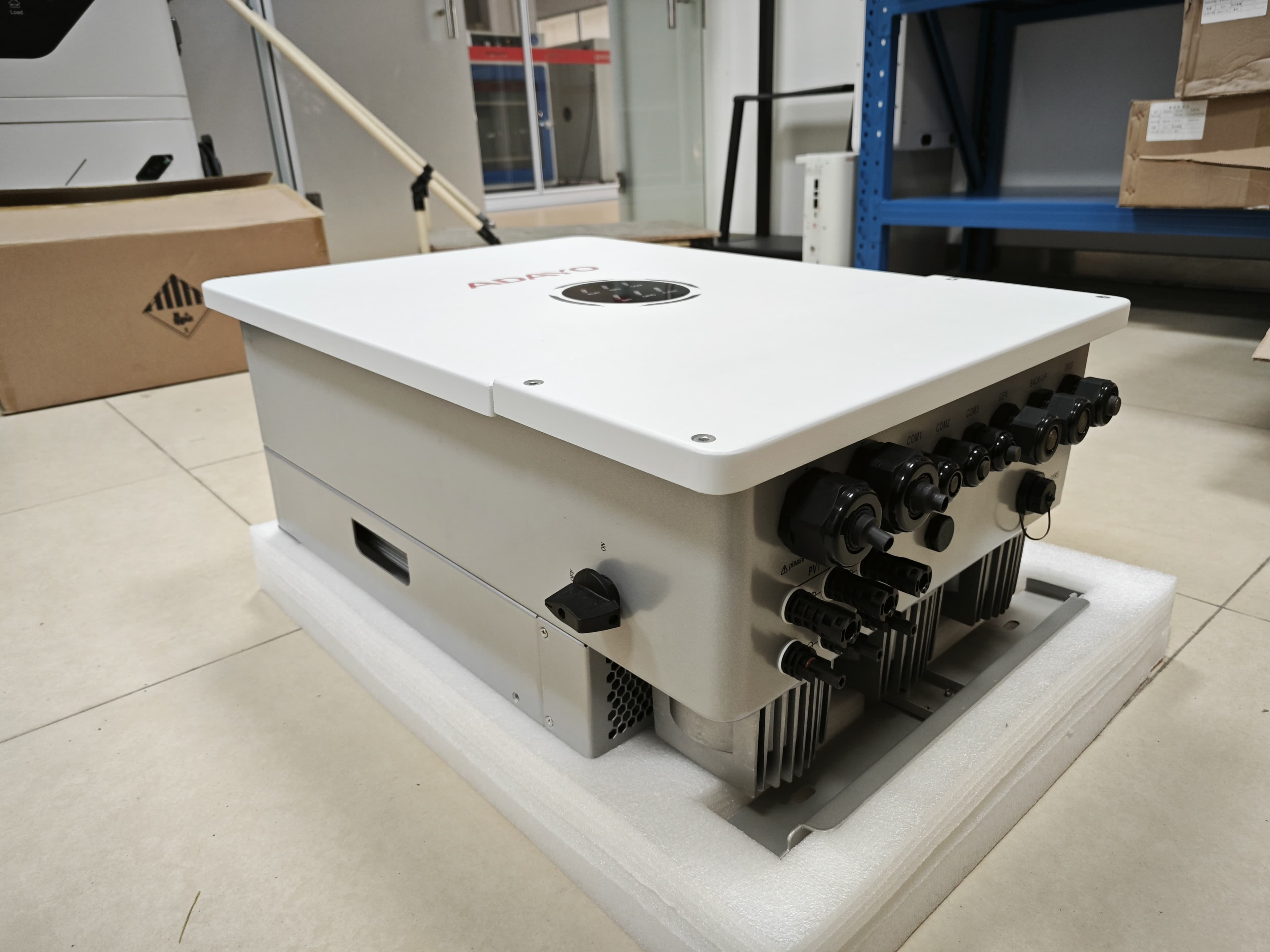 Three Phase Hybrid Inverter - EA Series